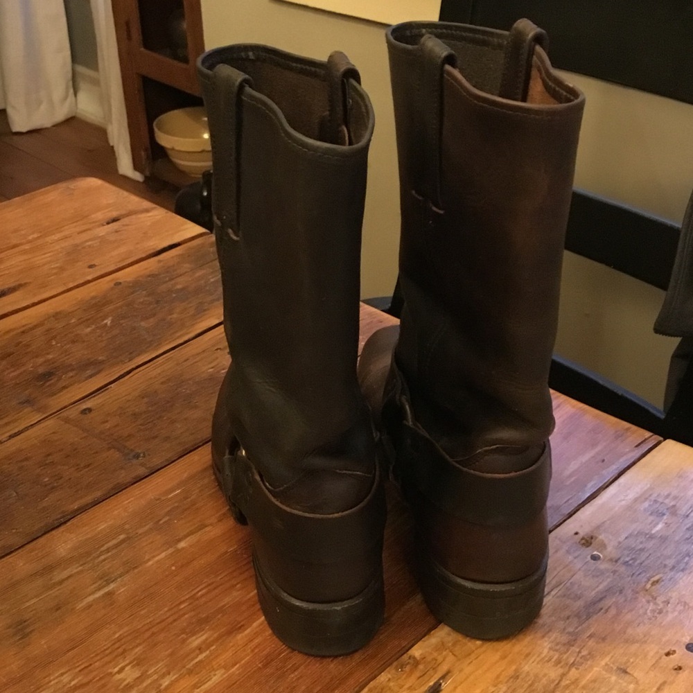 Men's Frye12R Brown Harness Boots - Picture 2 of 6
